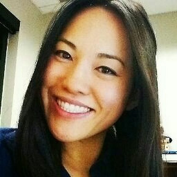 Meet your Posher, April - Picture 1 of 1